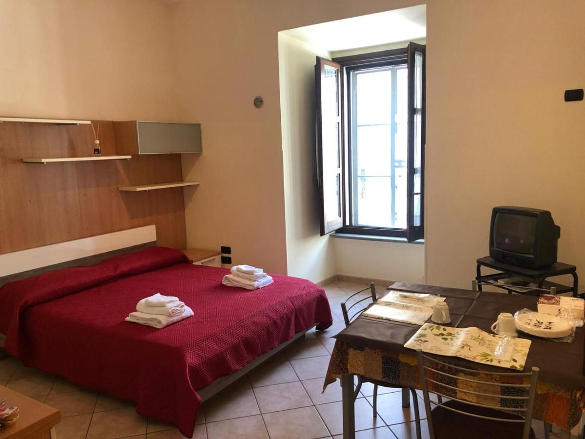 Guest House Via Poerio Catanzaro Luaran gambar