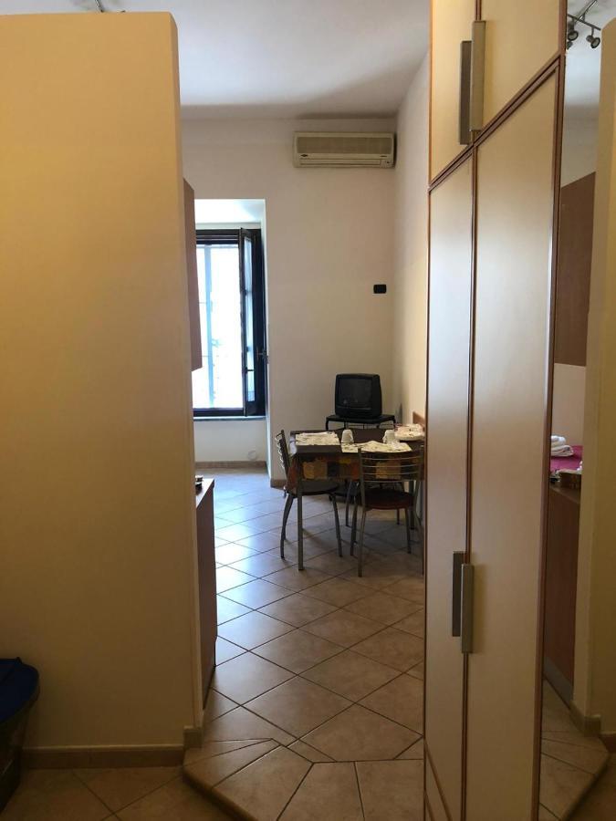 Guest House Via Poerio Catanzaro Luaran gambar