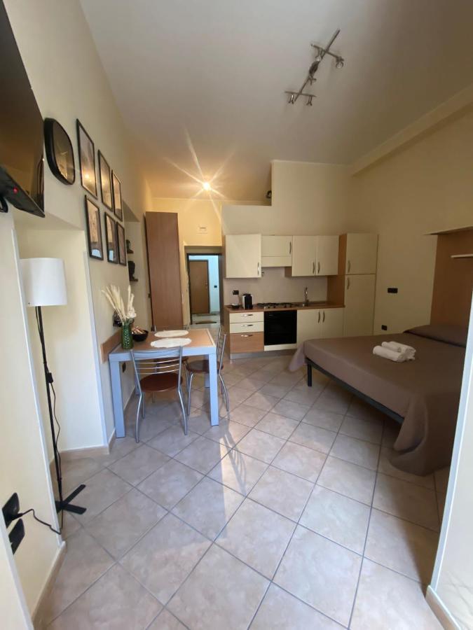 Guest House Via Poerio Catanzaro Luaran gambar