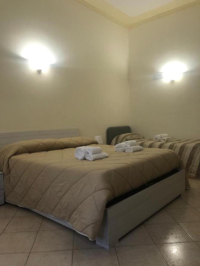 Guest House Via Poerio Catanzaro Luaran gambar